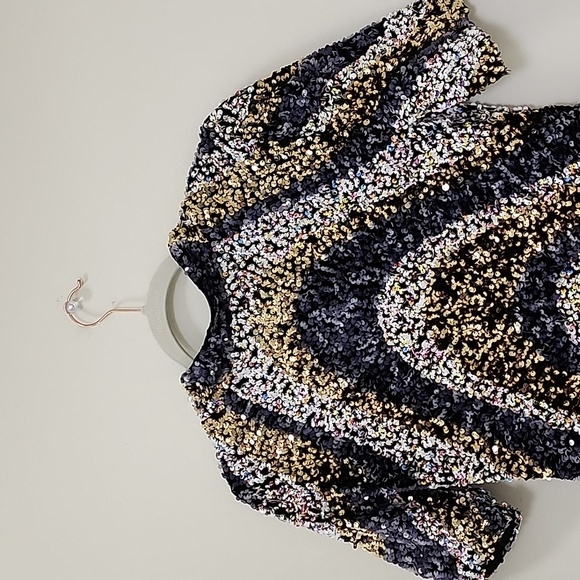 ANTHROPOLOGIE Sequin Top by Maeve/ Maribella Mock Neck design extra small - Picture 15 of 17